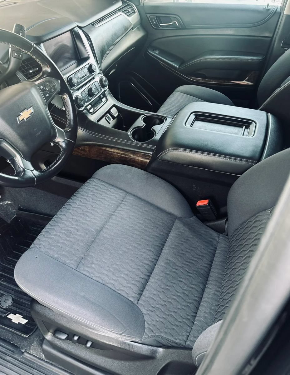 Used 2019 Chevrolet Tahoe LS w/ Enhanced Driver Alert Package AWD/4WD image 21
