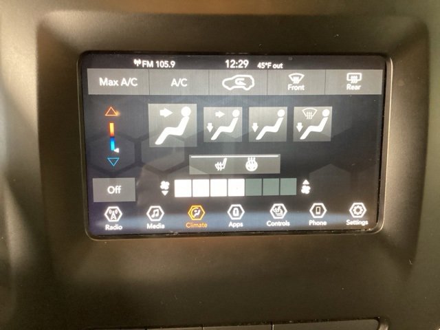 Used 2020 Jeep Cherokee Latitude Plus w/ Cold Weather Group image 21