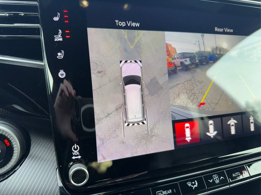 Used 2024 Jeep Grand Wagoneer Series II w/ Quick Order Packagew 28T image 32