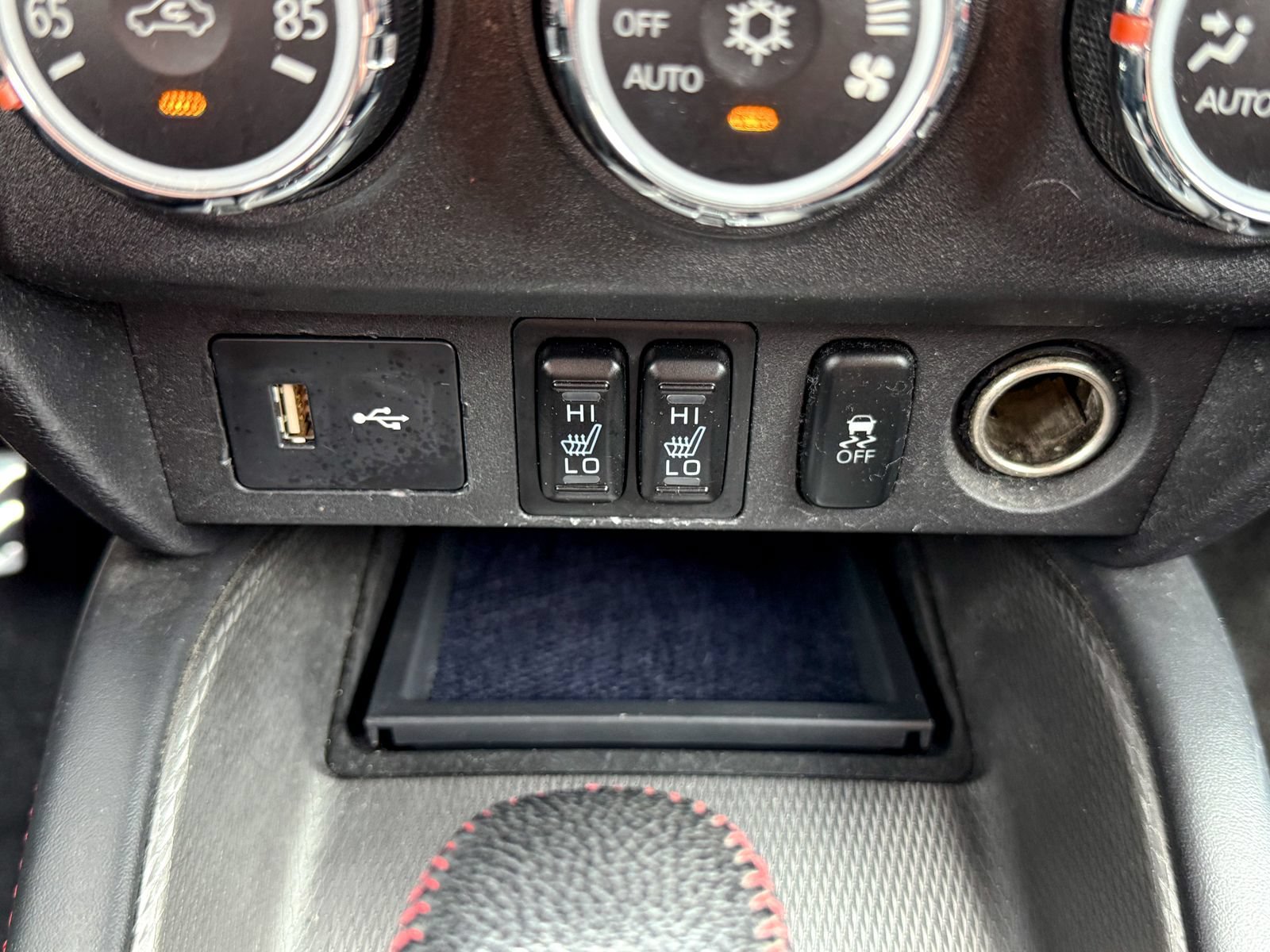 Used 2018 Mitsubishi Outlander Sport LE AWD/4WD image 35