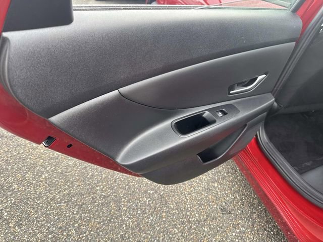 Used 2023 Hyundai Elantra SEL w/ Convenience Package image 15