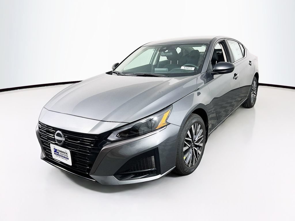 New 2026 Nissan Altima 2.5 SV AWD/4WD image 3