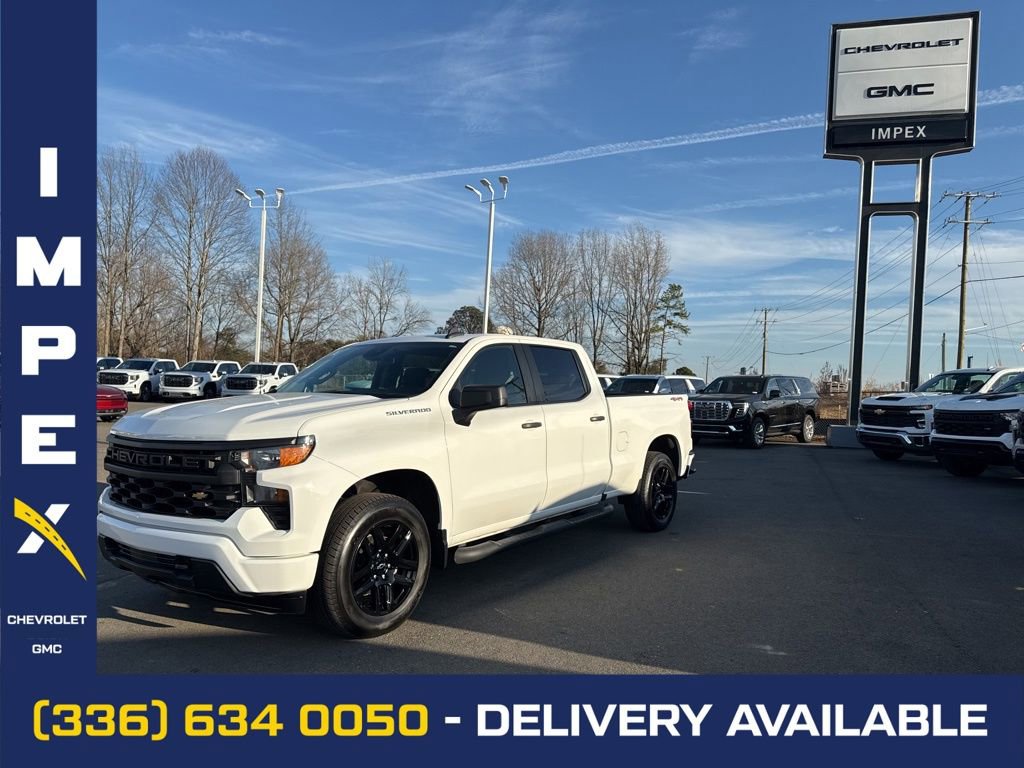 Used 2023 Chevrolet Silverado 1500 Custom image 1