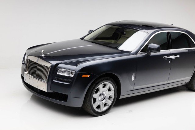 Used 2010 Rolls-Royce Ghost image 25