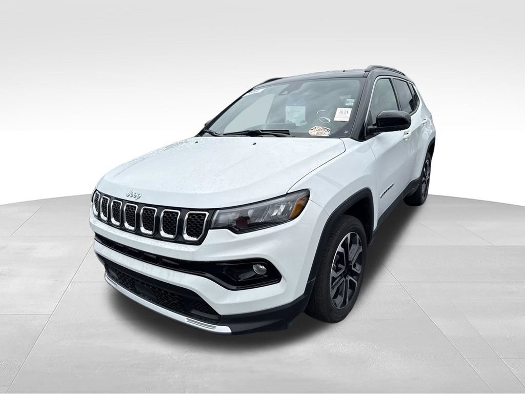 Used 2023 Jeep Compass Limited AWD/4WD image 6
