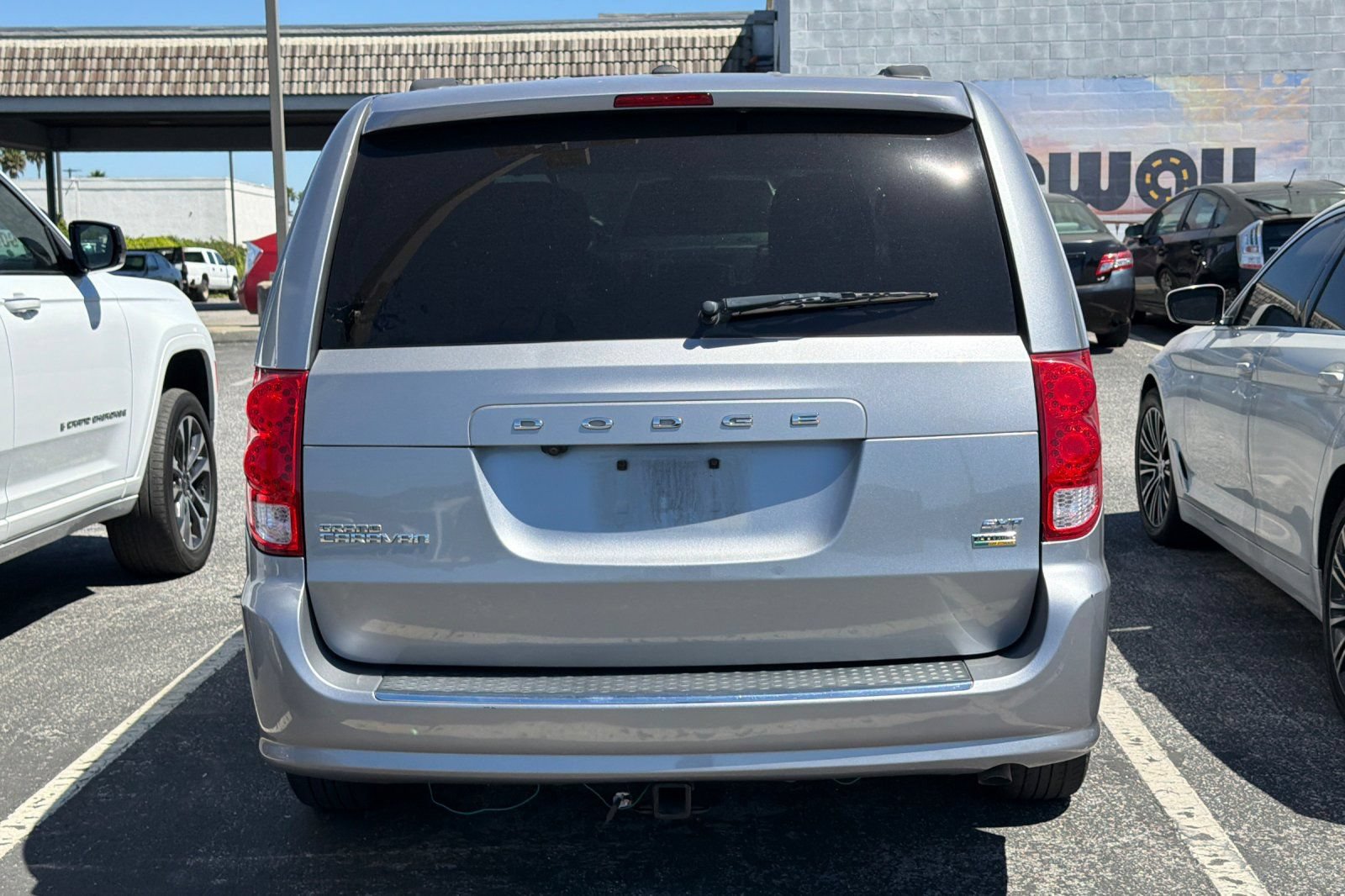 Used 2019 Dodge Grand Caravan SXT FWD image 6