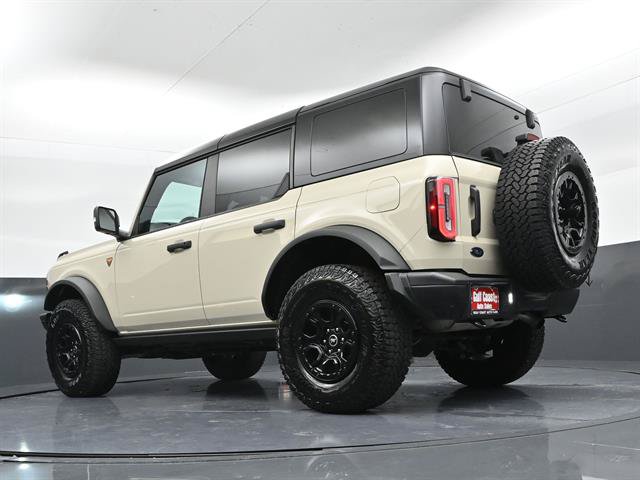 Used 2025 Ford Bronco Badlands AWD/4WD image 30