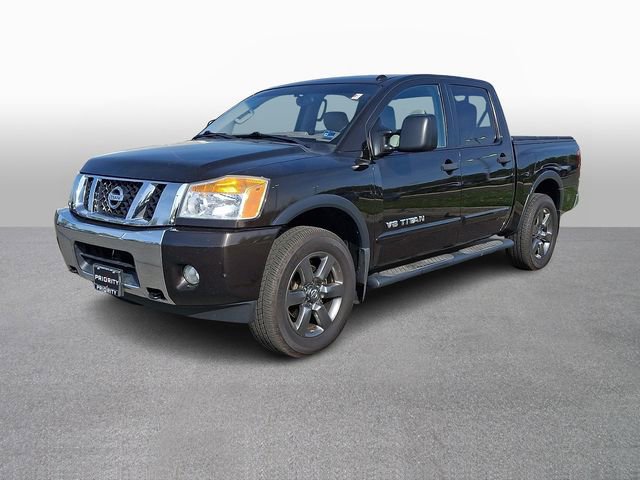 Used 2015 Nissan Titan SV w/ SV Value Truck Package image 1