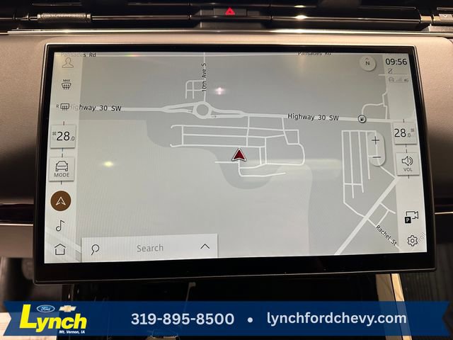 Used 2024 Land Rover Range Rover Sport SE image 5