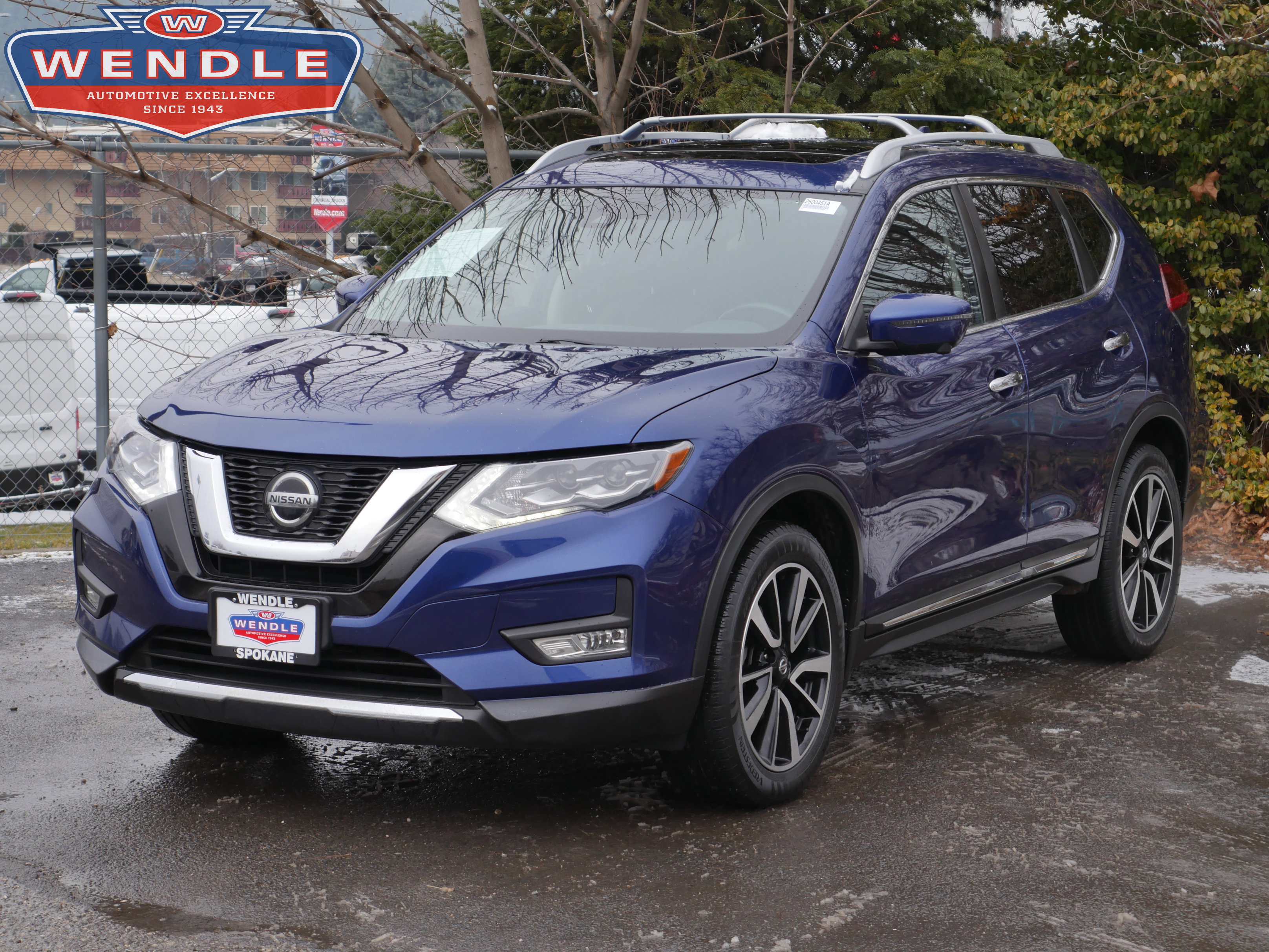 Used 2018 Nissan Rogue SL w/ Premium Package