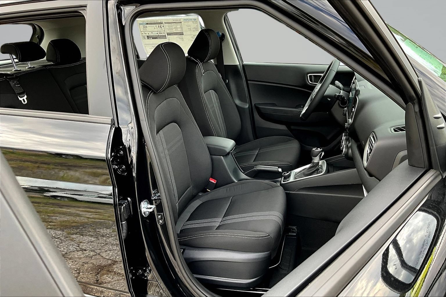New 2026 Hyundai Venue SEL FWD image 10