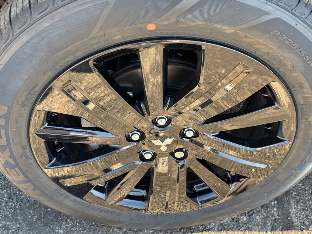 New 2027 Mitsubishi Outlander Sport LE FWD image 40