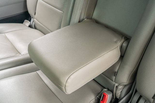 Used 2013 Toyota Sequoia SR5 image 39