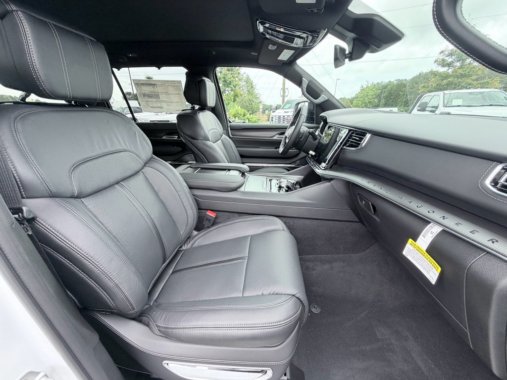 New 2026 Jeep Grand Wagoneer Summit AWD/4WD image 26