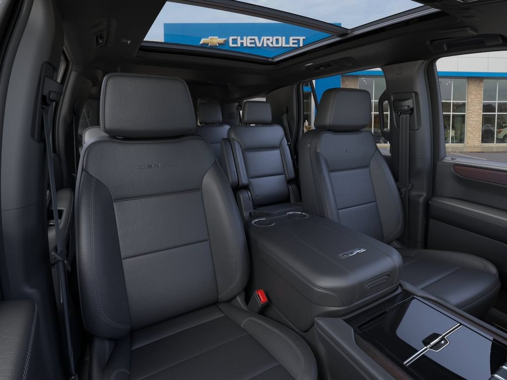 New 2026 GMC Yukon Denali w/ Sun & Power Step Package AWD/4WD image 16