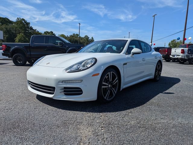 Used 2016 Porsche Panamera 4 AWD/4WD image 9