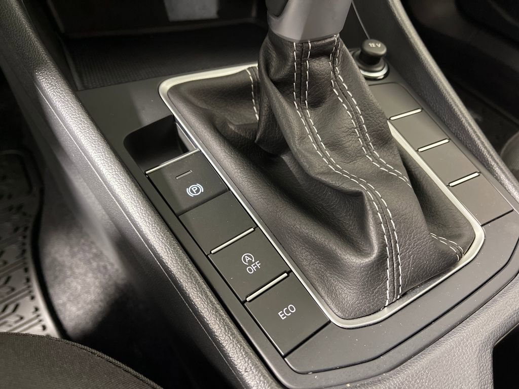 Used 2024 Volkswagen Jetta S image 31