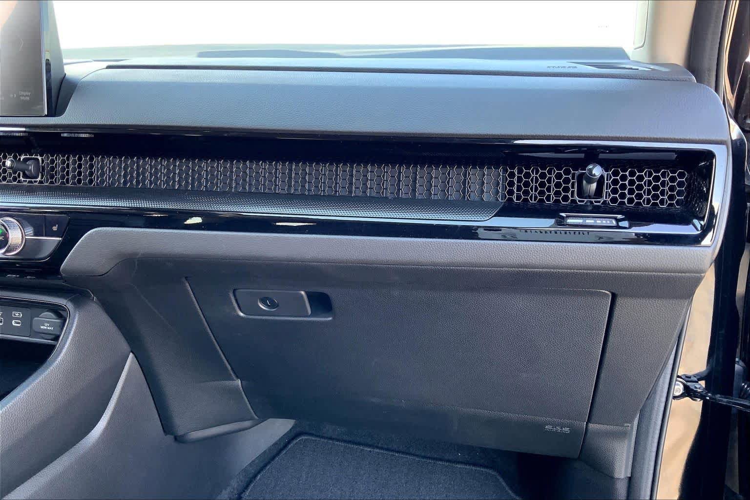 Used 2025 Honda CR-V EX-L image 18