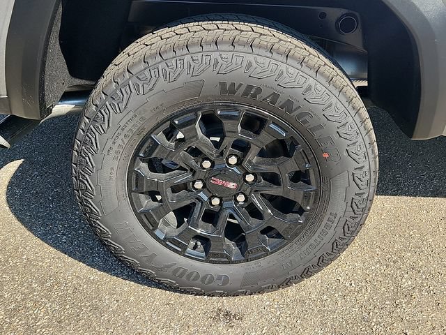 New 2026 GMC Canyon Elevation AWD/4WD image 5