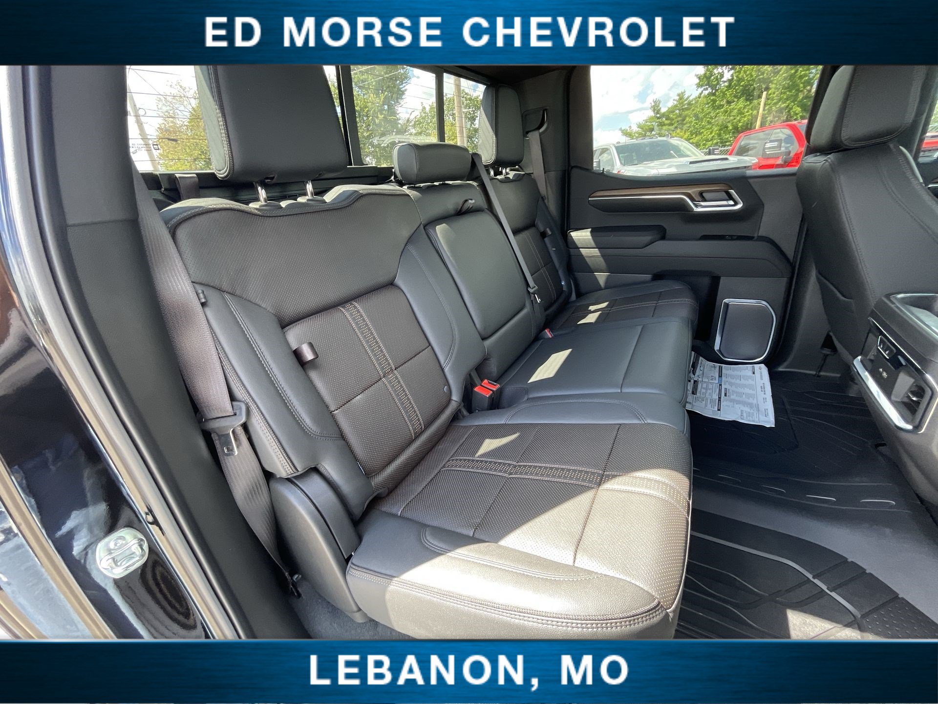 New 2026 Chevrolet Silverado 1500 High Country w/ High Country Premium Package AWD/4WD image 26