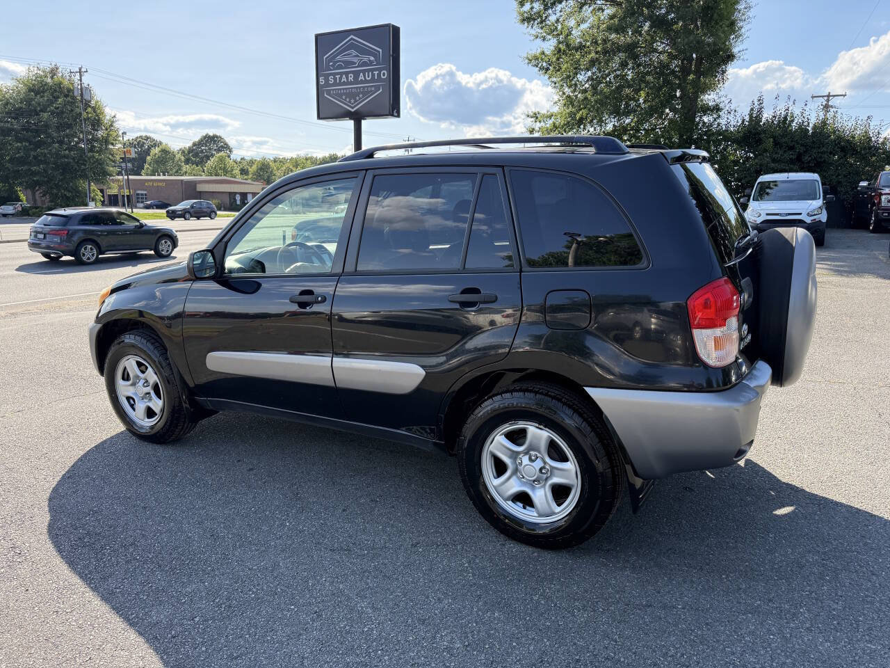 Used 2003 Toyota RAV4 4WD image 7