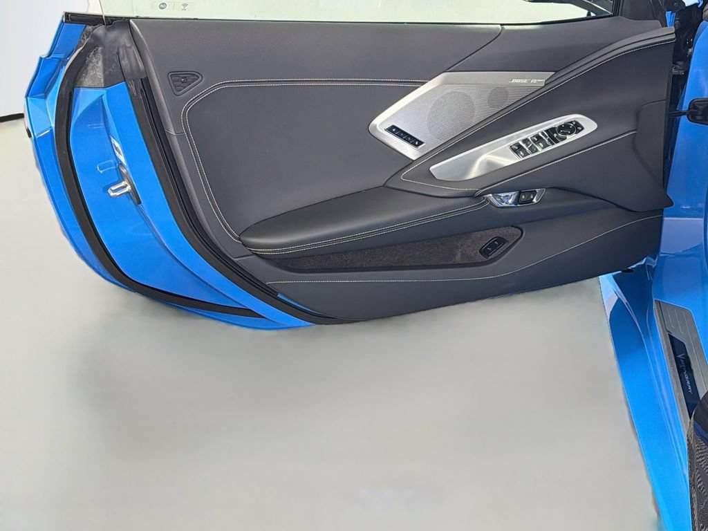 Used 2020 Chevrolet Corvette Stingray Preferred Conv w/ 2LT Preferred Equipment Group RWD image 18