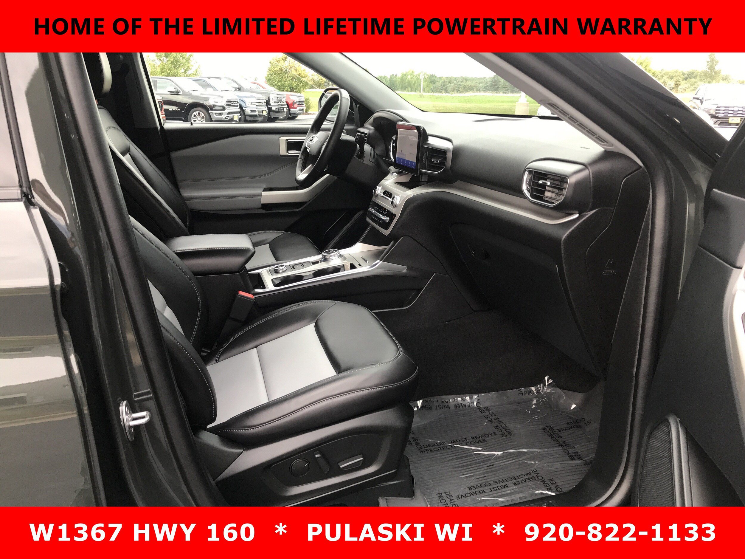 Used 2023 Ford Explorer XLT w/ Equipment Group 202A AWD/4WD image 4