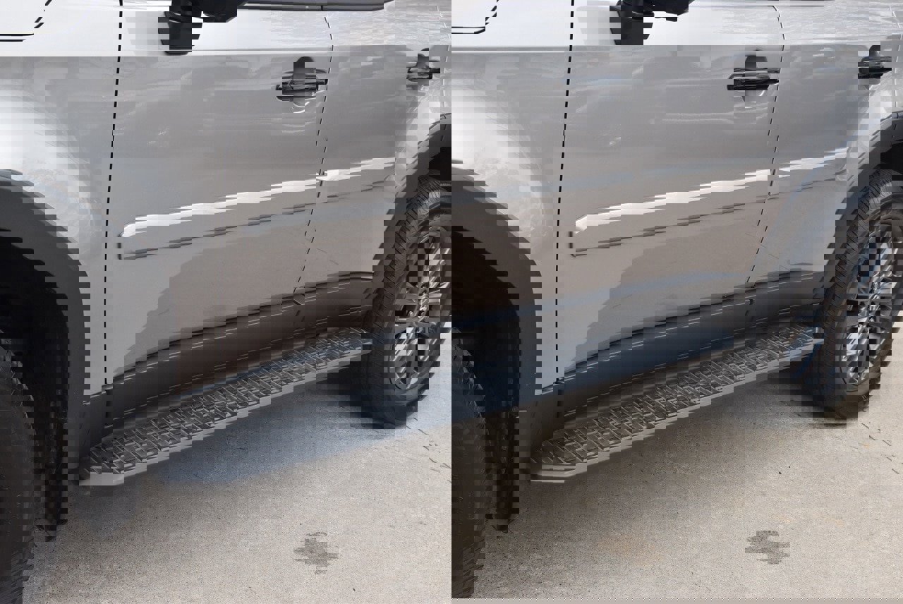 Used 2025 Toyota Land Cruiser image 37