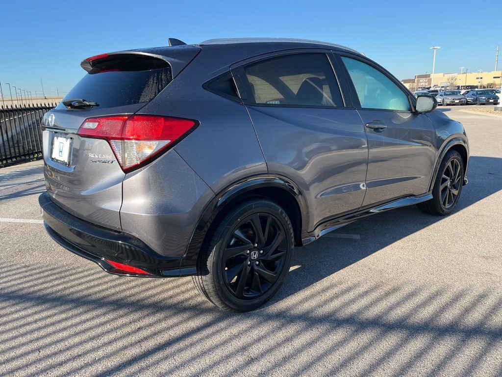 Certified 2022 Honda HR-V Sport image 5