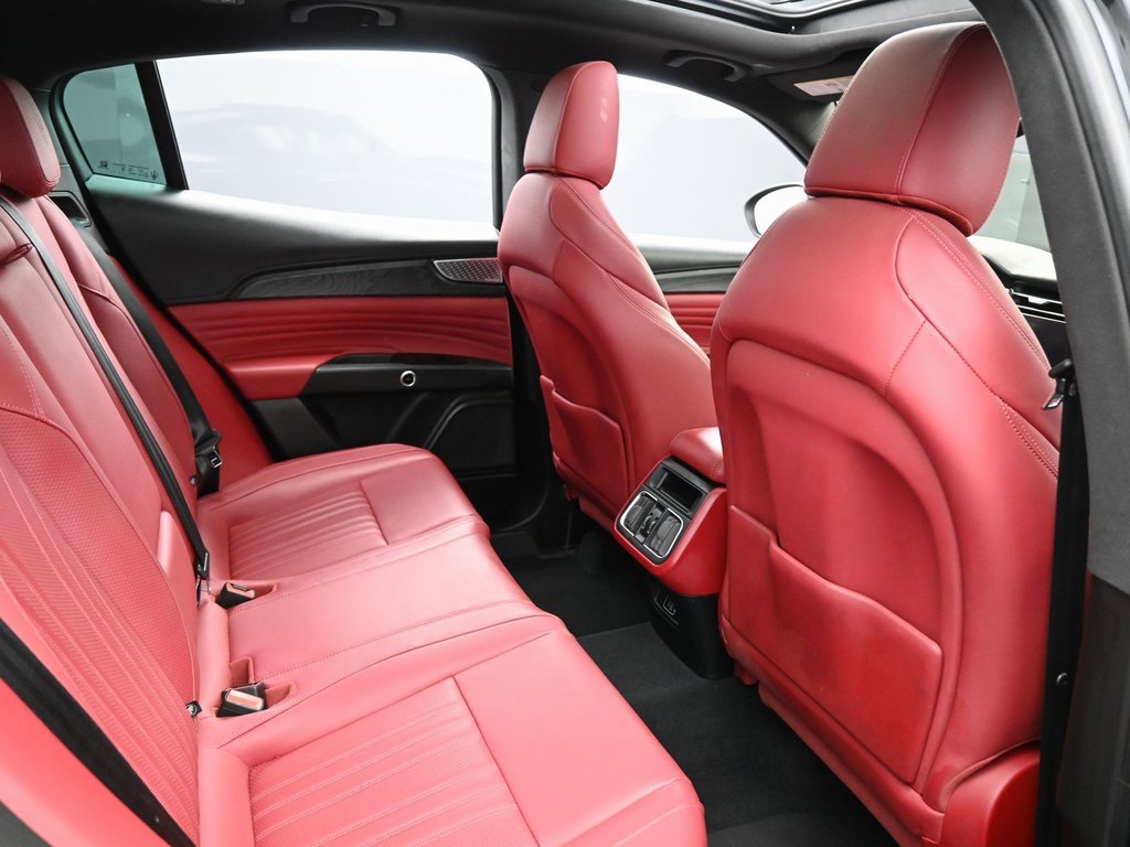 Used 2023 Maserati Grecale Modena image 36