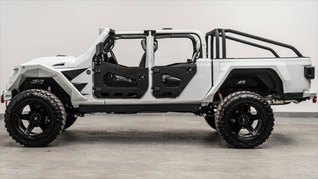 Used 2025 Jeep Gladiator Sport image 9