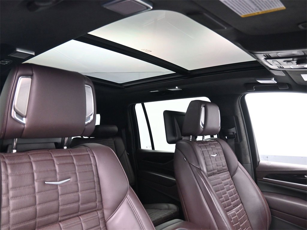 Certified 2023 Cadillac Escalade ESV Sport Platinum image 24