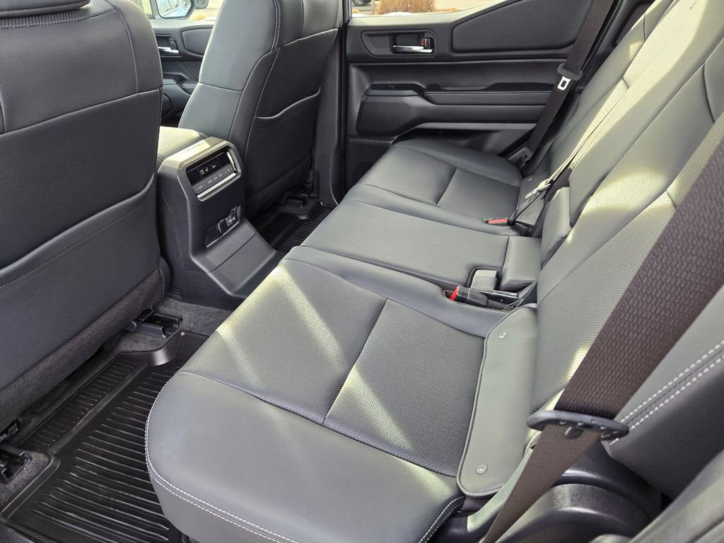 Used 2024 Toyota Land Cruiser image 37