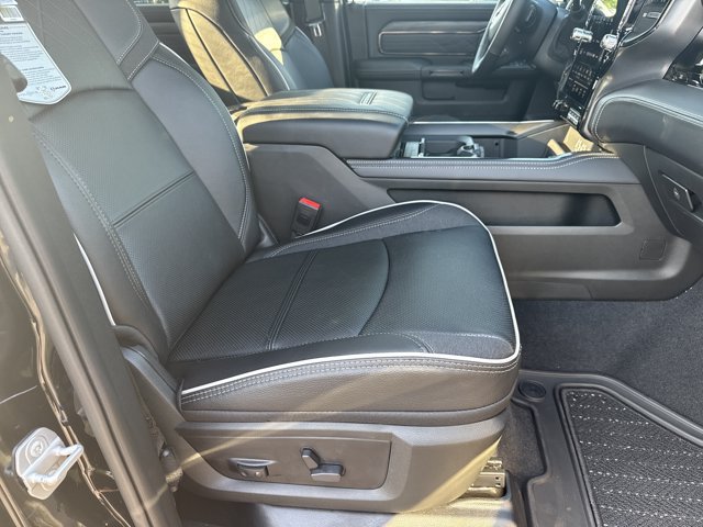 New 2026 RAM 2500 Limited AWD/4WD image 15