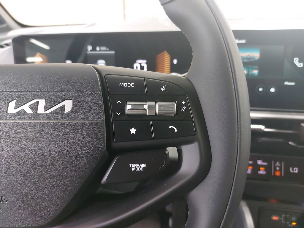 New 2026 Kia Sportage X-Line w/ X-Line Premium Package AWD/4WD image 18