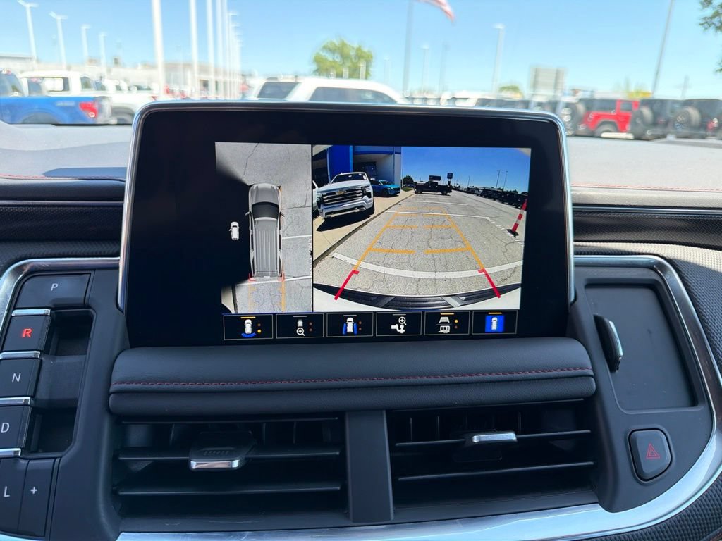 Used 2022 Chevrolet Tahoe RST w/ Sport Performance Package AWD/4WD image 33