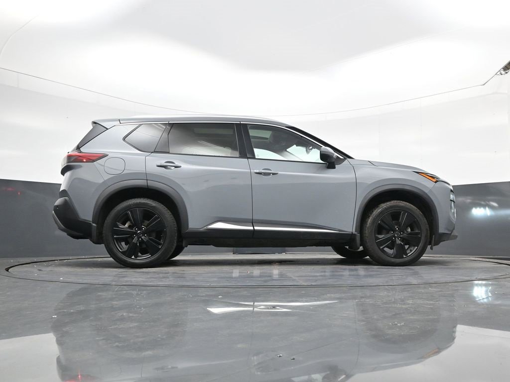Used 2021 Nissan Rogue SL w/ Premium Package image 25