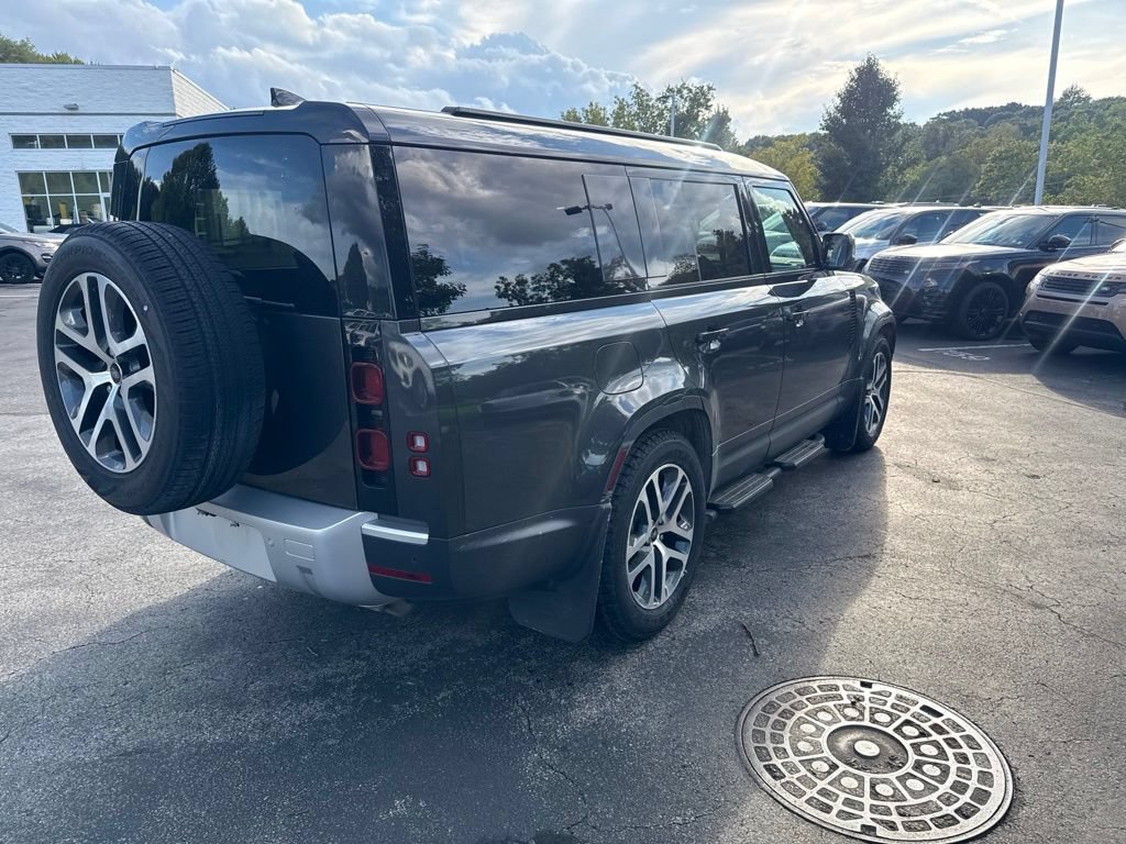 Used 2025 Land Rover Defender 130 S AWD/4WD image 6