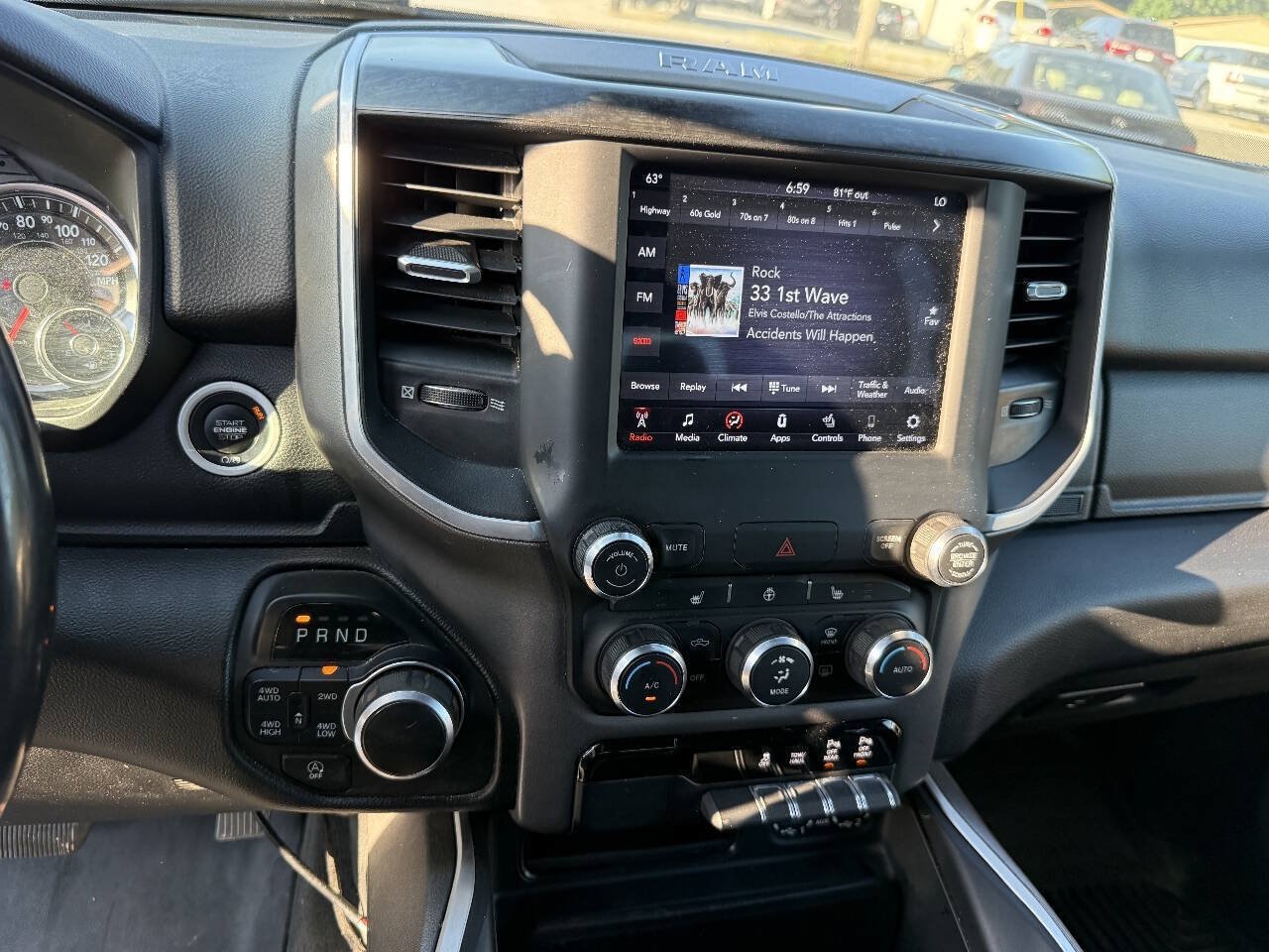 Used 2020 RAM 1500 Big Horn AWD/4WD image 18