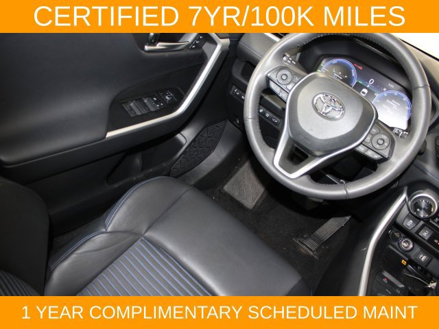 Used 2023 Toyota RAV4 XSE AWD/4WD image 15