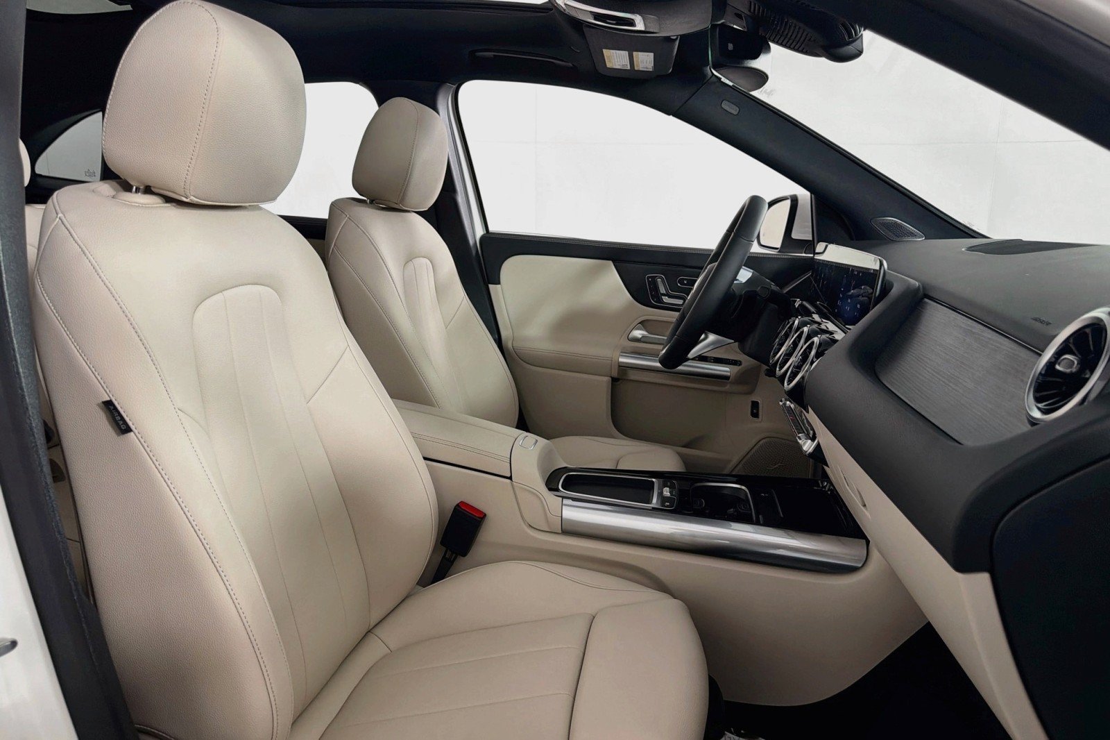 New 2026 Mercedes-Benz GLA 250 image 6