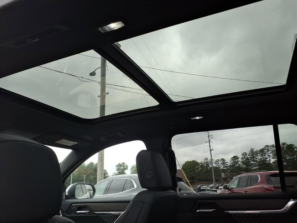 New 2026 GMC Acadia Denali w/ Super Cruise Package image 15