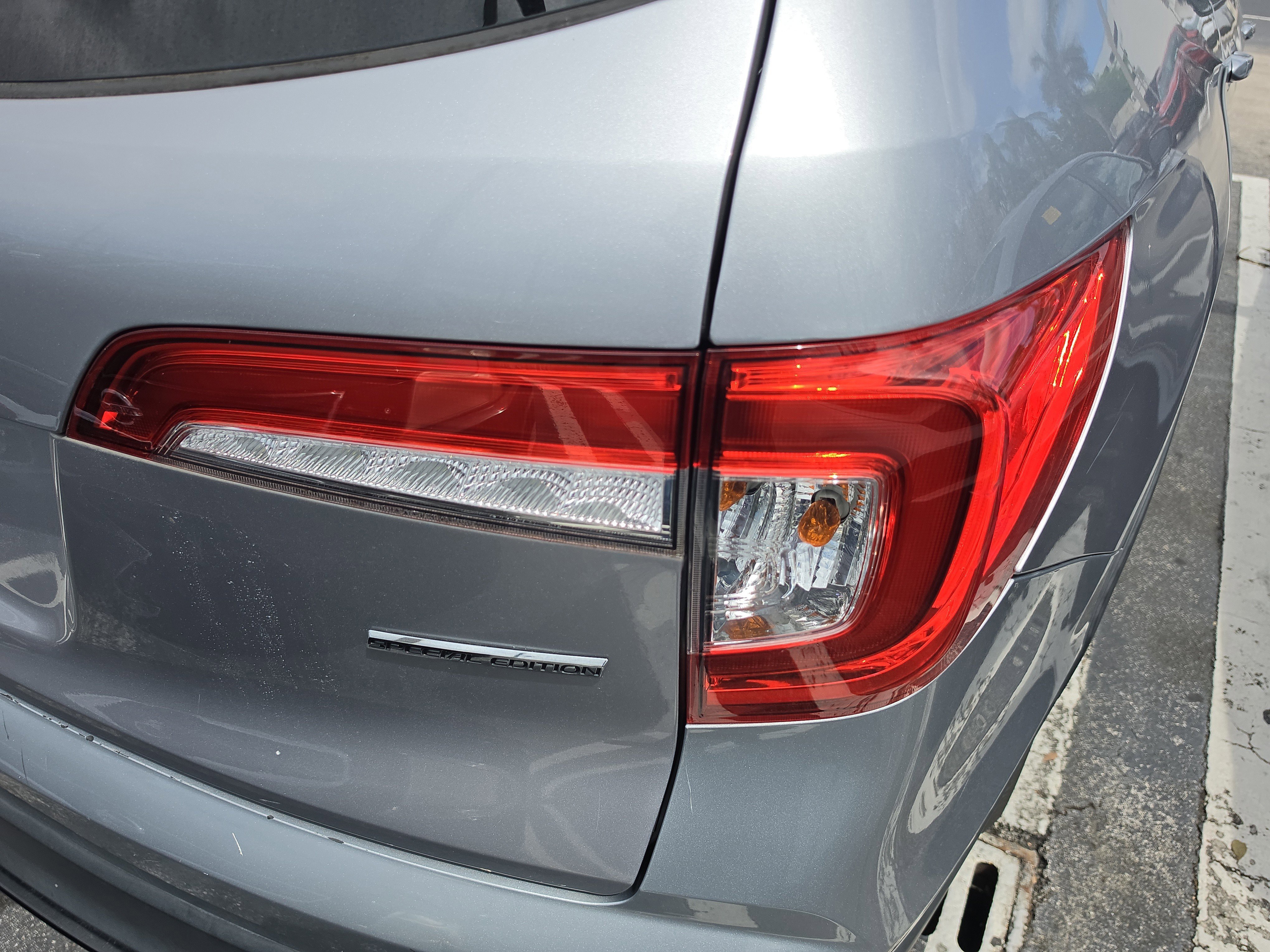 Certified 2021 Honda Pilot Special Edition image 5