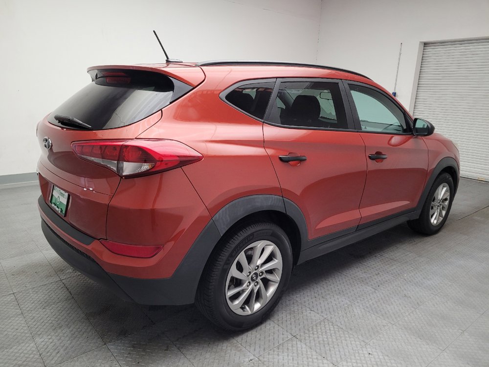 Used 2016 Hyundai Tucson SE w/ Option Group 02 FWD image 9