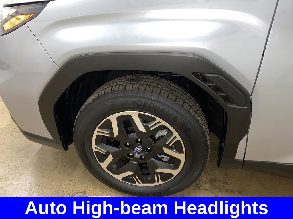 Certified 2025 Subaru Forester Premium AWD/4WD image 21
