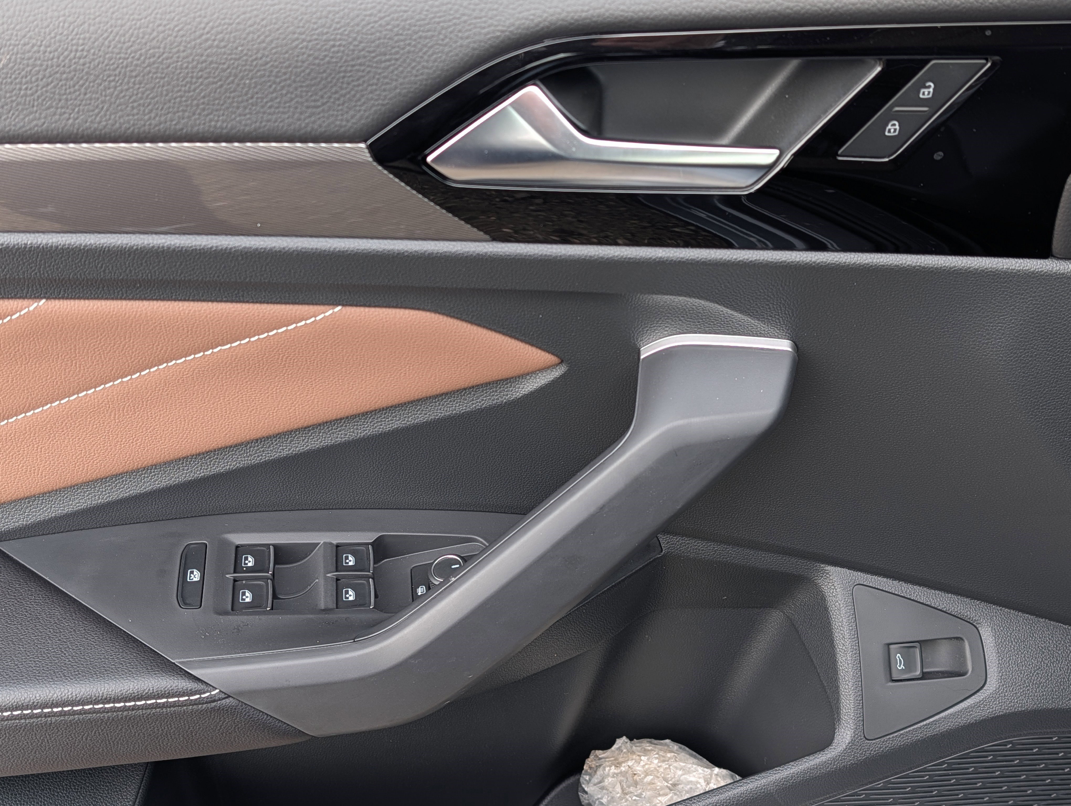 New 2026 Volkswagen Jetta SEL image 11