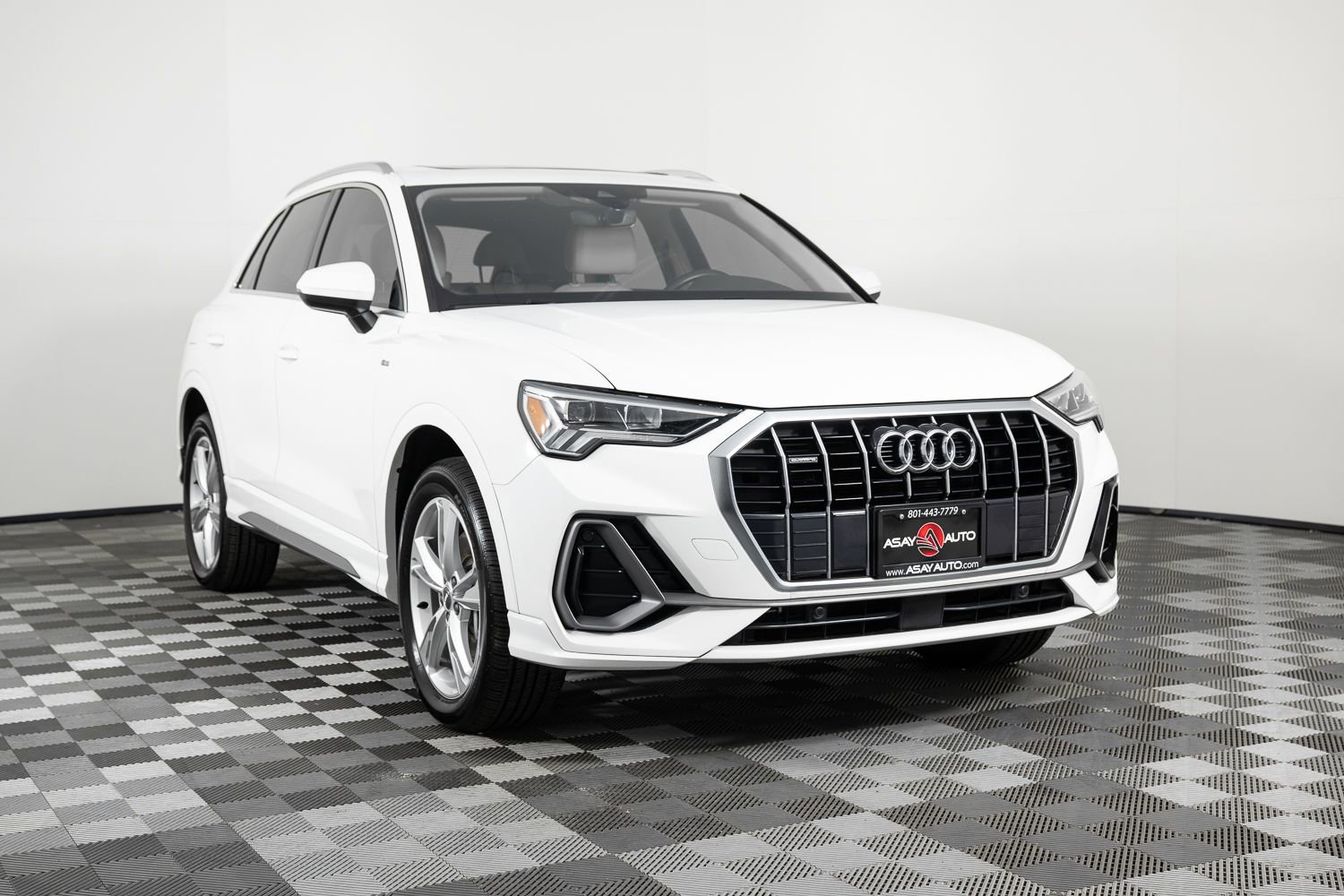 Used 2021 Audi Q3 2.0T Premium Plus w/ Premium Plus Package image 10
