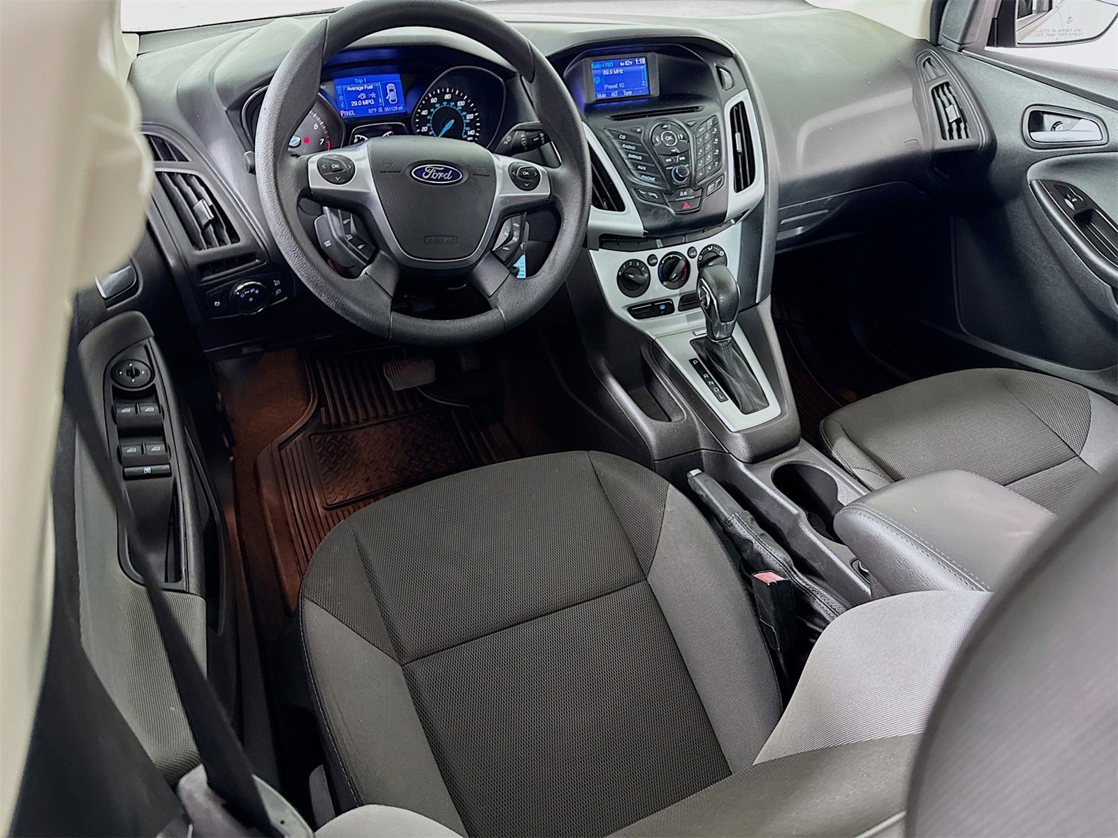 Used 2013 Ford Focus SE image 17