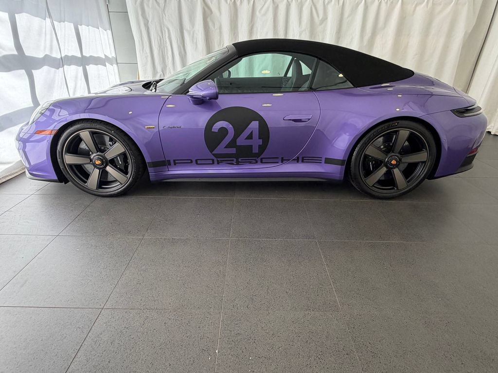 New 2026 Porsche 911 GTS RWD image 2