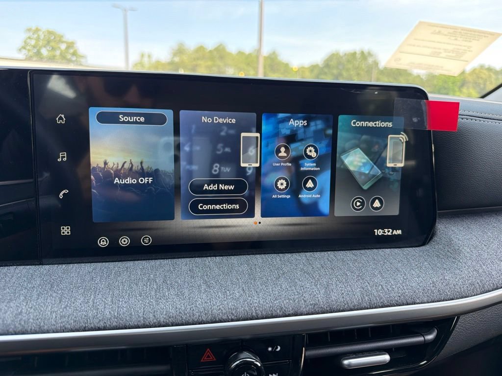 New 2026 Nissan Kicks SV w/ Interior Electronics Package AWD/4WD image 8